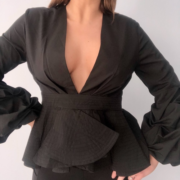 SIPAIYA NWT Black STATEMENT Blouse - Picture 5 of 8